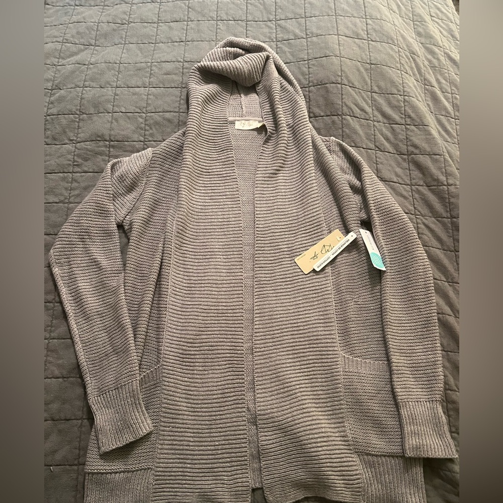 Woman’s Hooded Cardigan